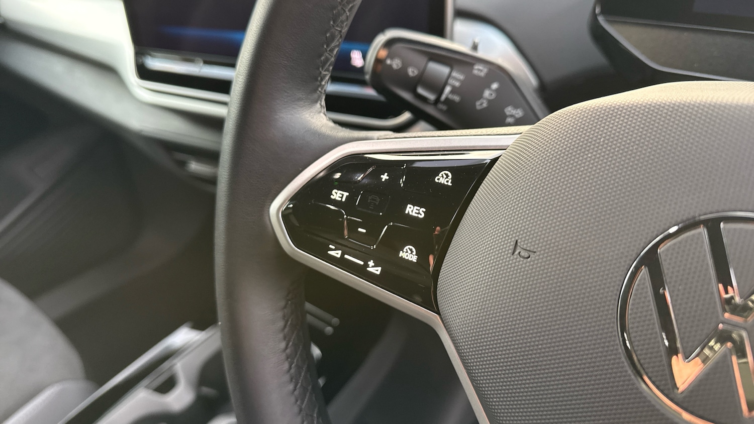 Used Volkswagen ID.4 2025 for sale - 76741037: Photo 17