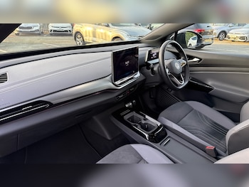 Used Volkswagen ID.4 2025 for sale - 76741037: Photo