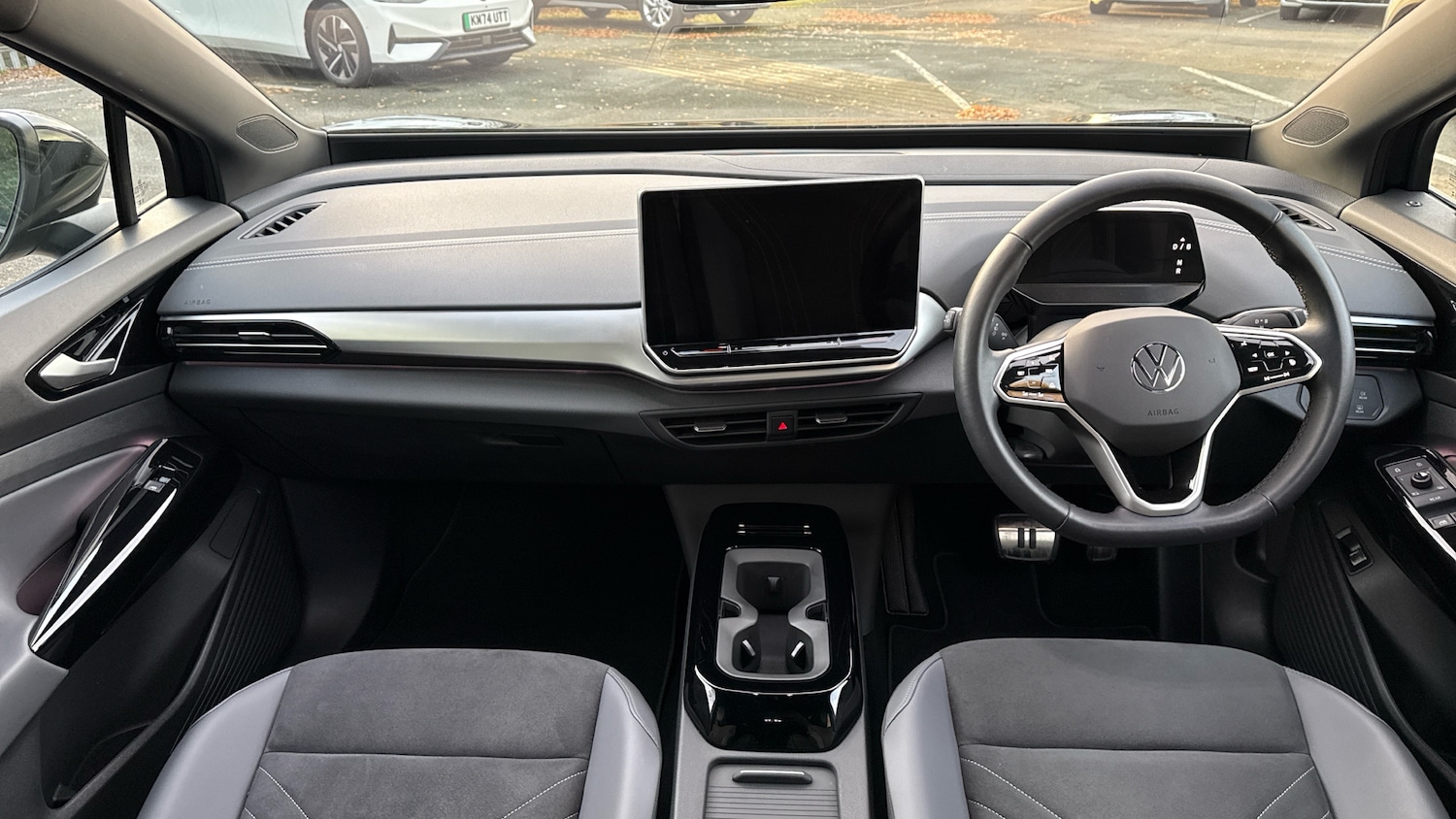 Used Volkswagen ID.4 2025 for sale - 76741037: Photo 9