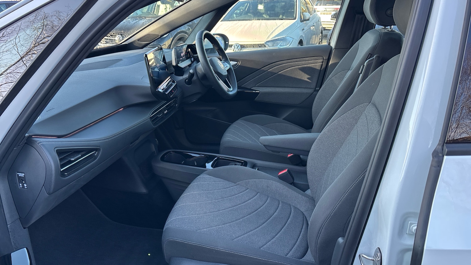 Used Volkswagen ID.3 2023 for sale - 77300263: Photo 2