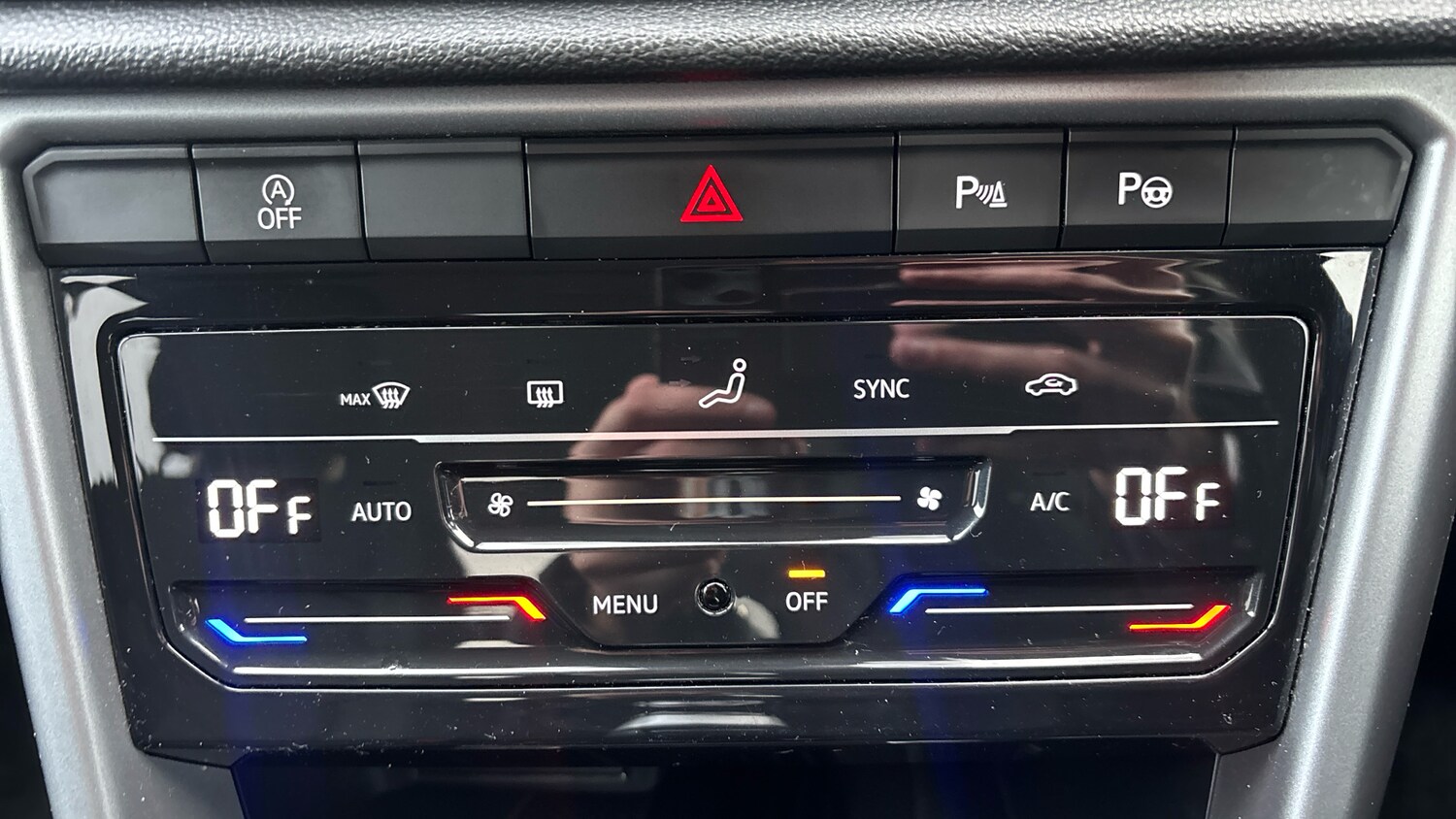 Used Volkswagen T-Roc 2025 for sale - 78198666: Photo 13