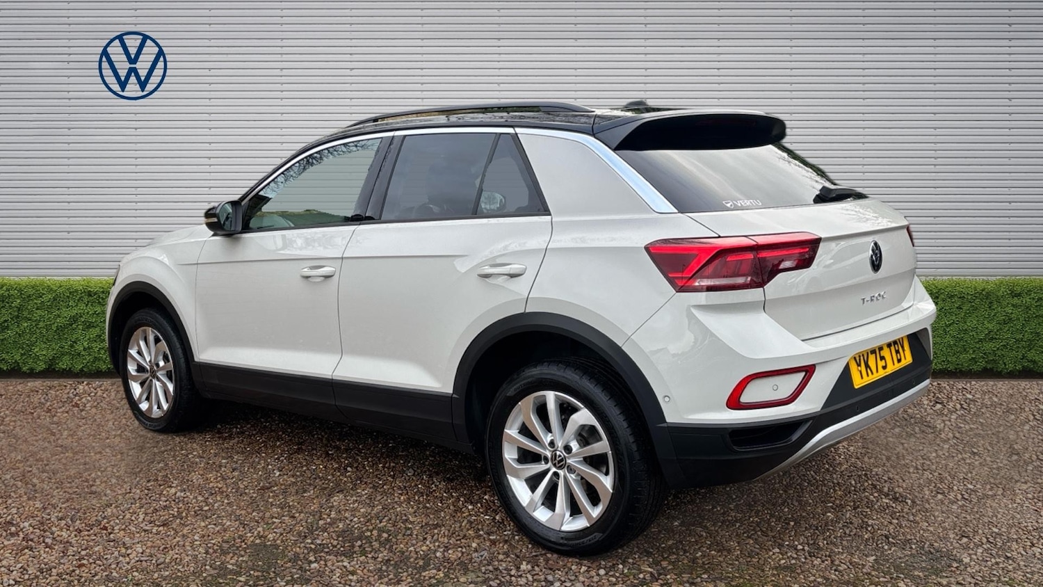 Used Volkswagen T-Roc 2025 for sale - 78198666: Photo 3