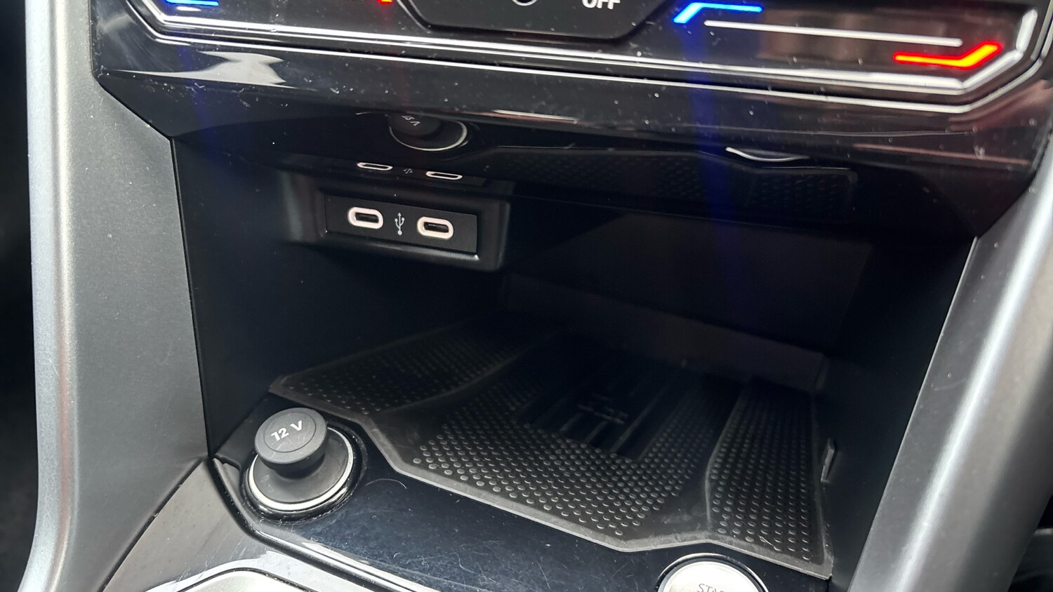 Used Volkswagen T-Roc 2025 for sale - 78198666: Photo 33