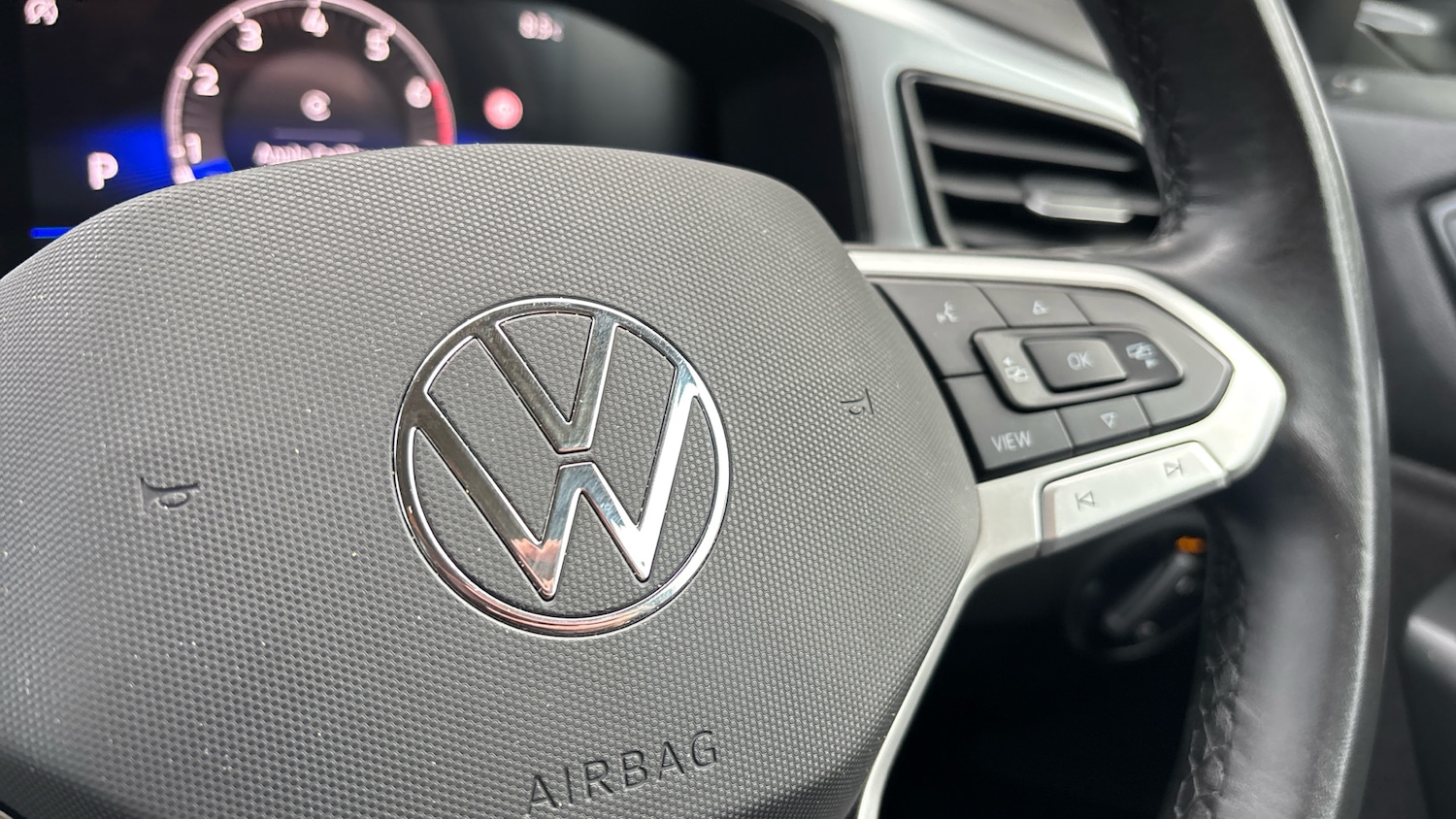 Used Volkswagen T-Roc 2025 for sale - 78198666: Photo 42