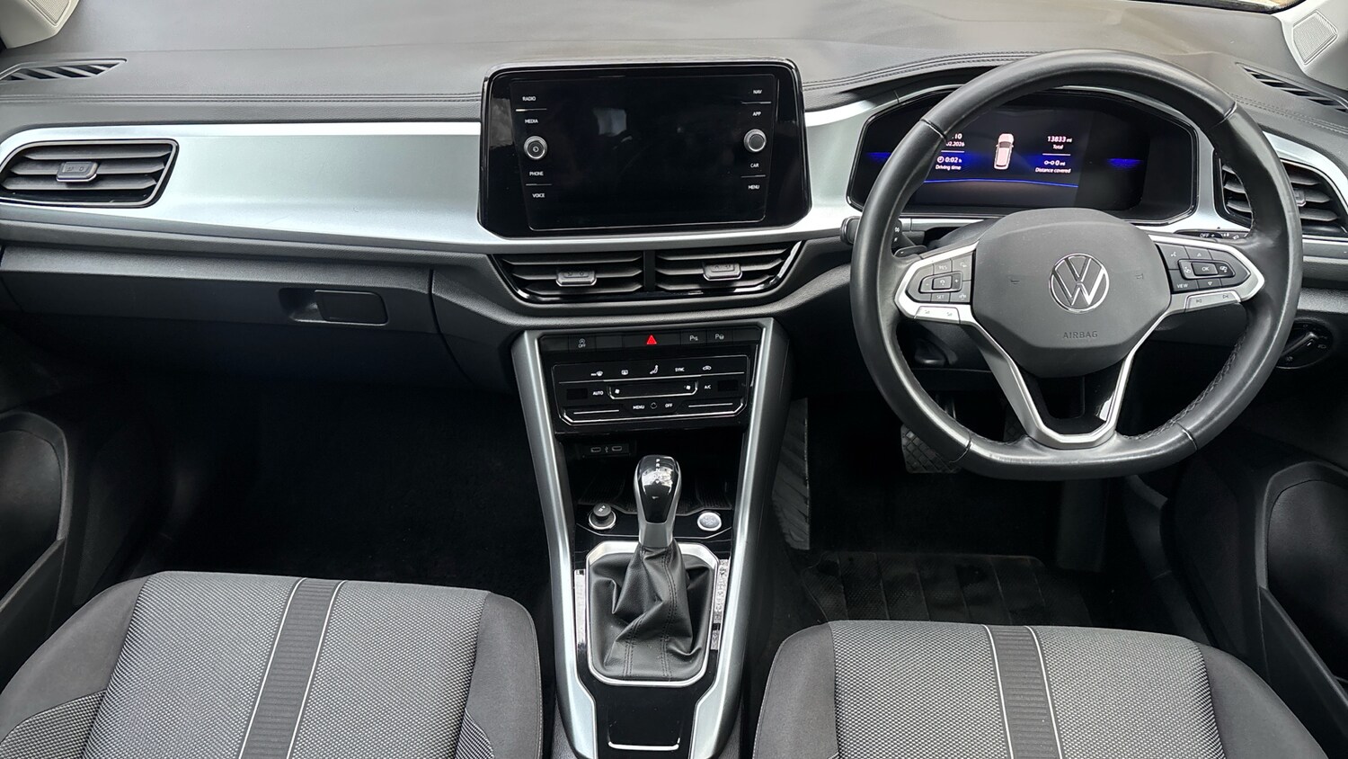 Used Volkswagen T-Roc 2025 for sale - 78198666: Photo 9