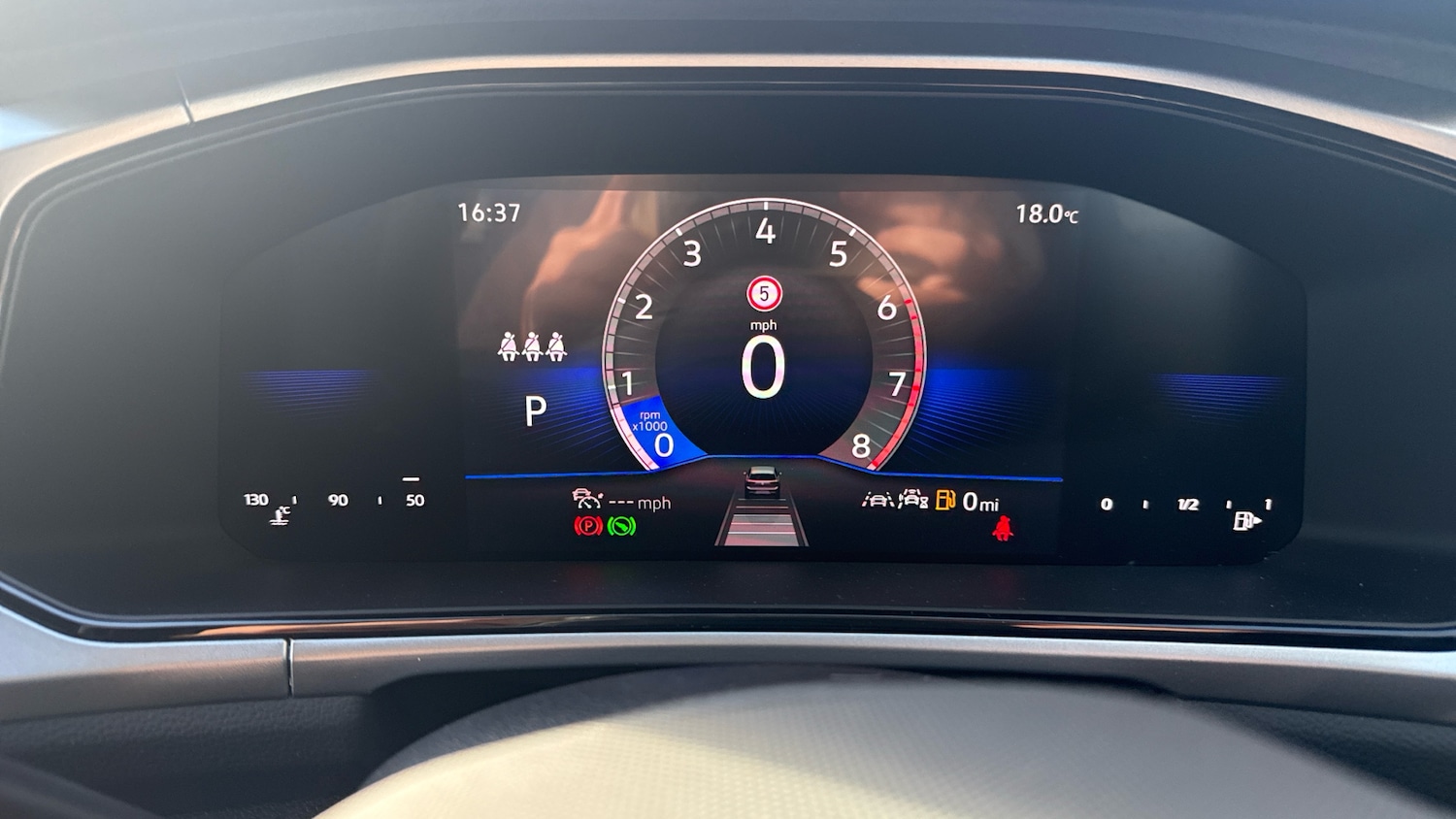 Used Volkswagen T-Roc 2025 for sale - 77034231: Photo 11