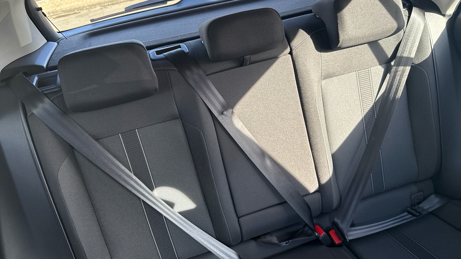 Used Volkswagen T-Roc 2025 for sale - 77034231: Photo 16