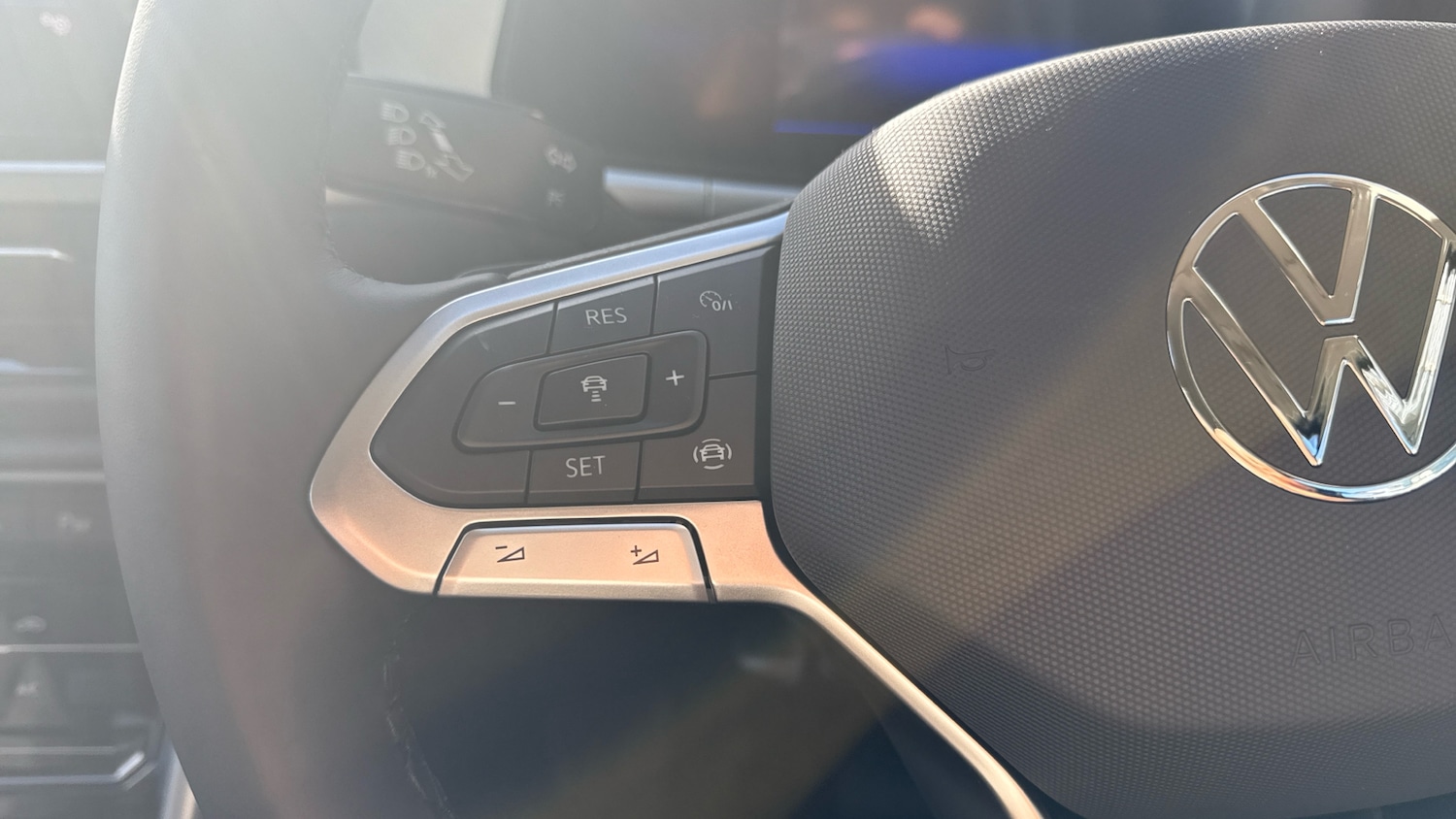 Used Volkswagen T-Roc 2025 for sale - 77034231: Photo 17