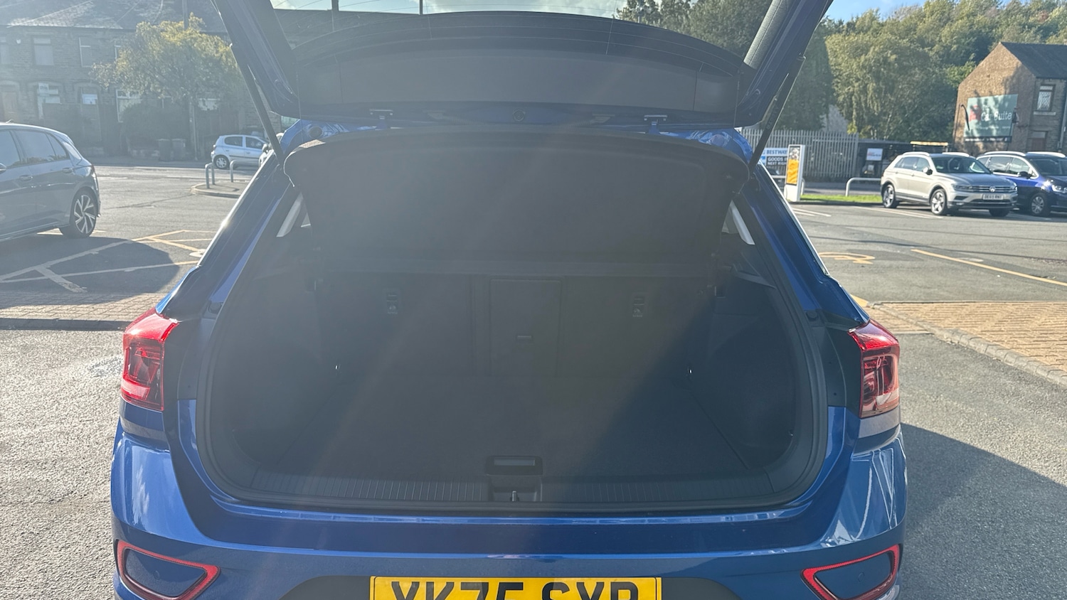 Used Volkswagen T-Roc 2025 for sale - 77034231: Photo 20