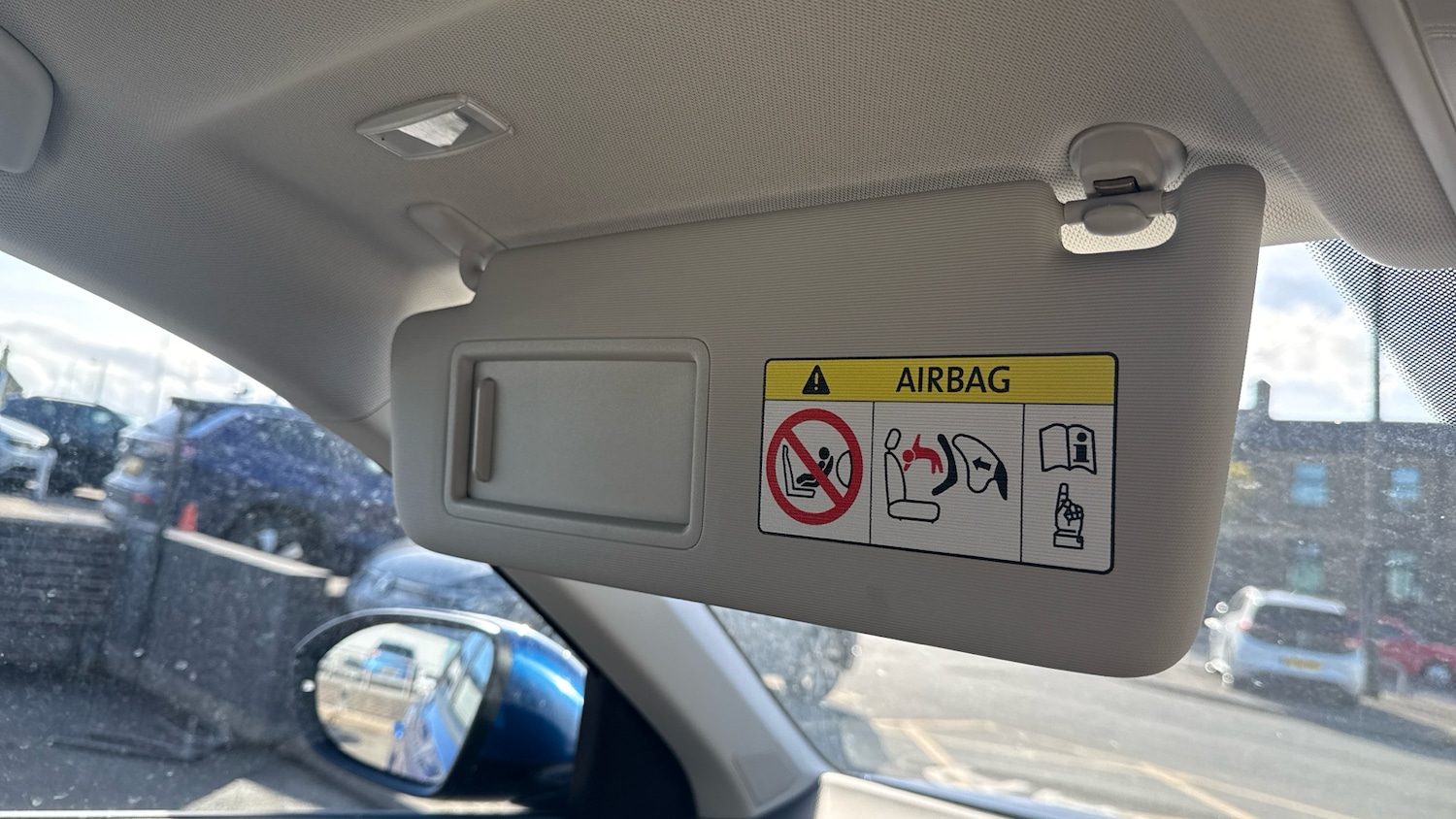 Used Volkswagen T-Roc 2025 for sale - 77034231: Photo 25