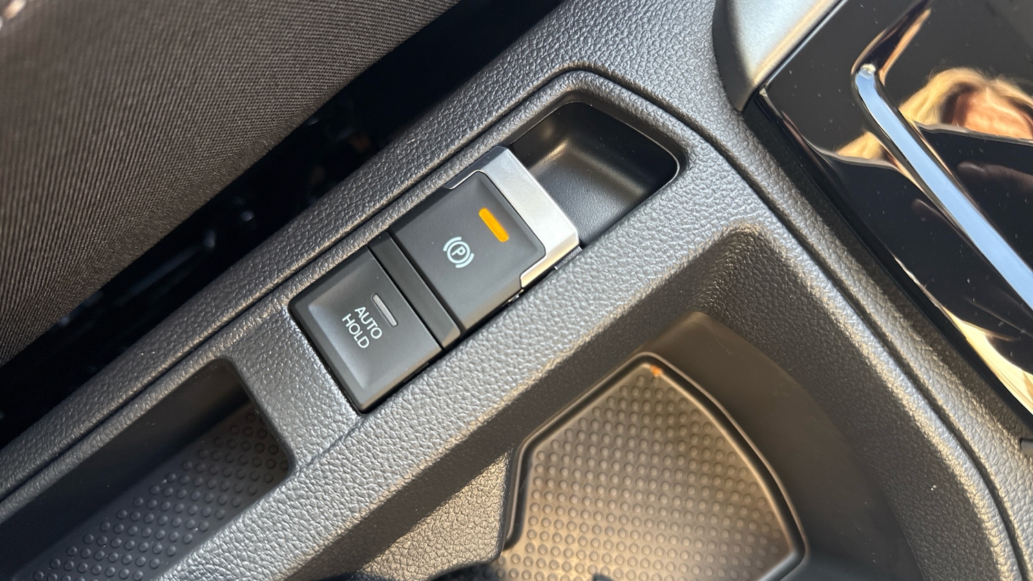 Used Volkswagen T-Roc 2025 for sale - 77034231: Photo 27