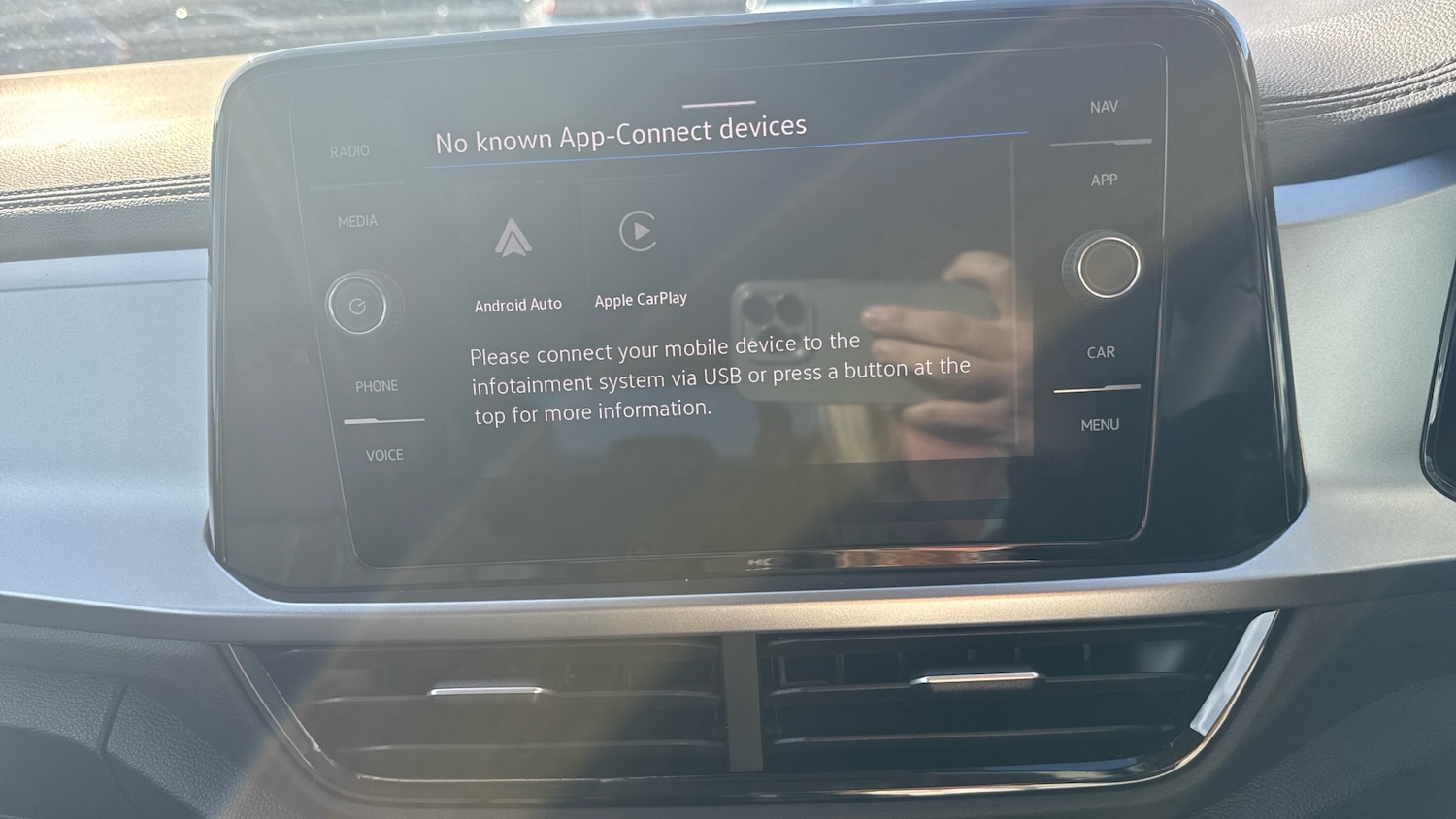 Used Volkswagen T-Roc 2025 for sale - 77034231: Photo 31