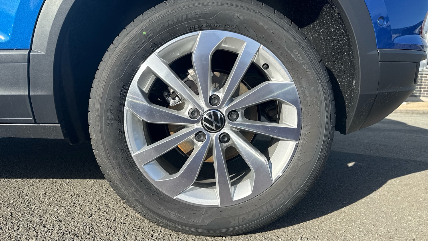 Used Volkswagen T-Roc 2025 for sale - 77034231: Photo 5