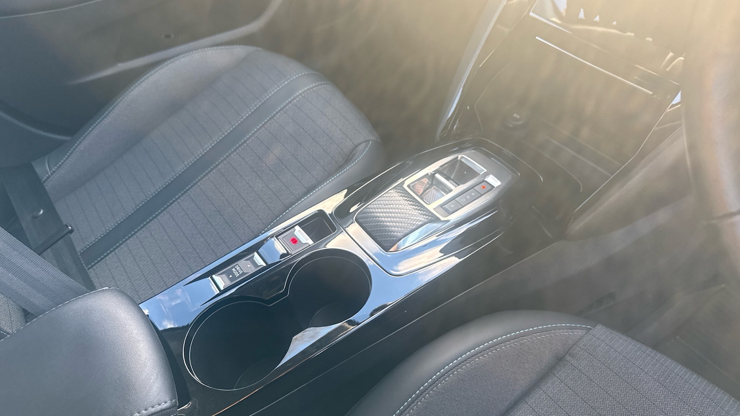 Used Peugeot 208 2022 for sale - 77171026: Photo 13