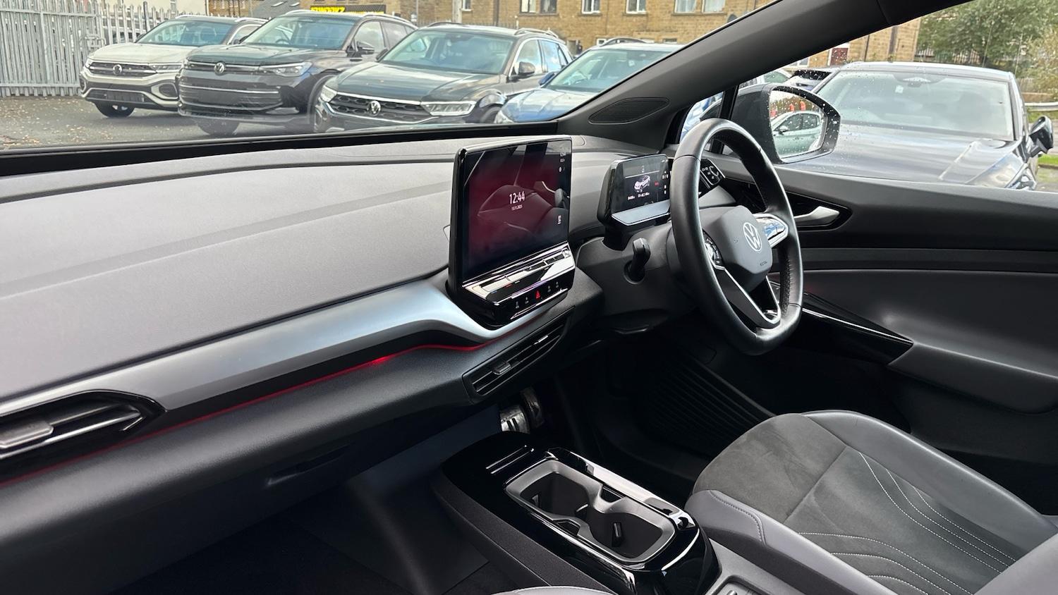 Used Volkswagen ID.5 2022 for sale - 76557307: Photo 2