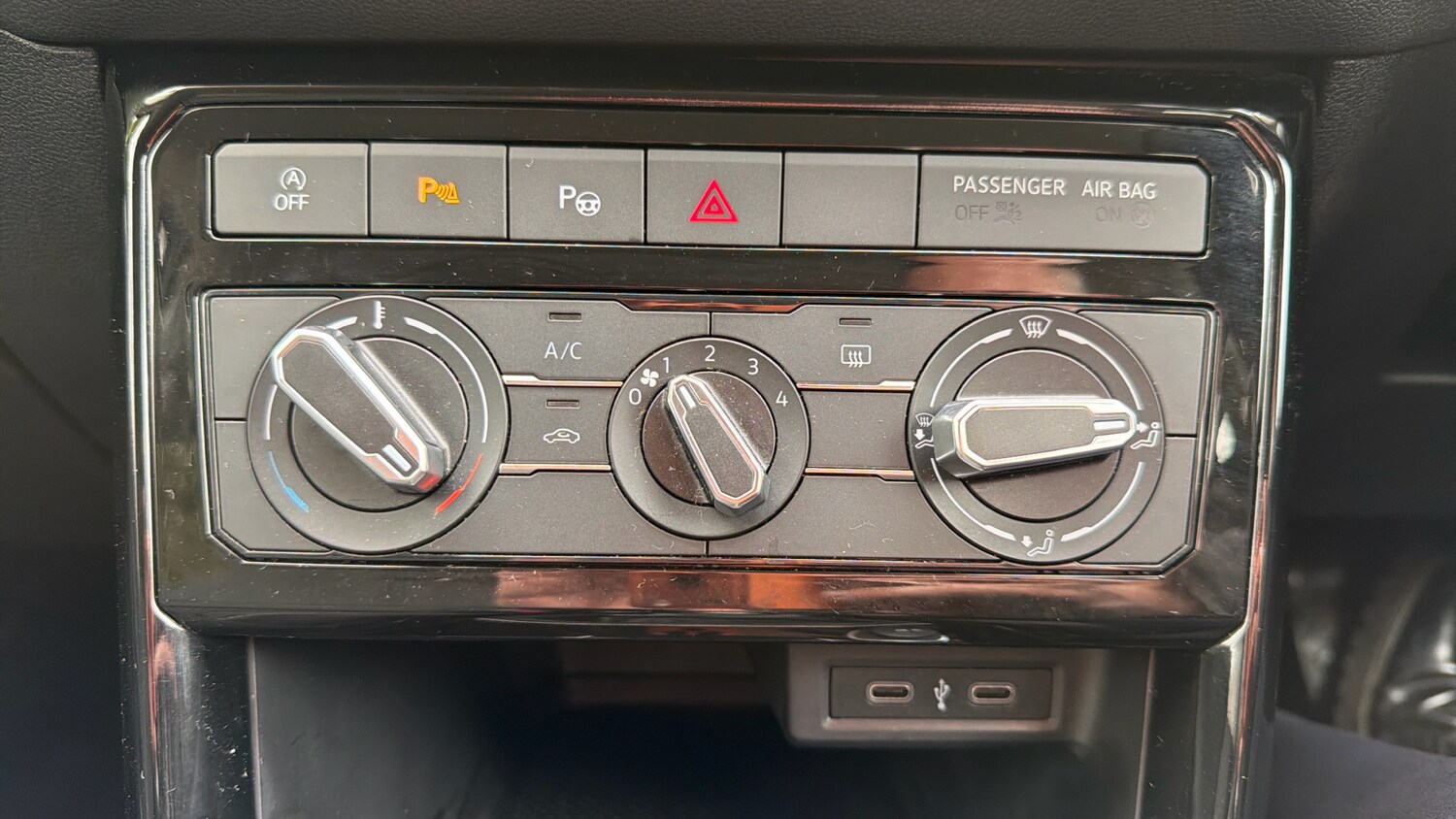 Used Volkswagen T-Cross 2023 for sale - 77917143: Photo 13