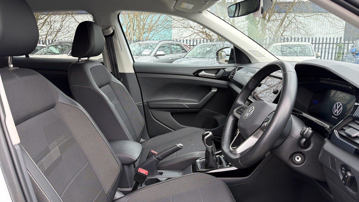 Used Volkswagen T-Cross 2023 for sale - 77917143: Photo 15