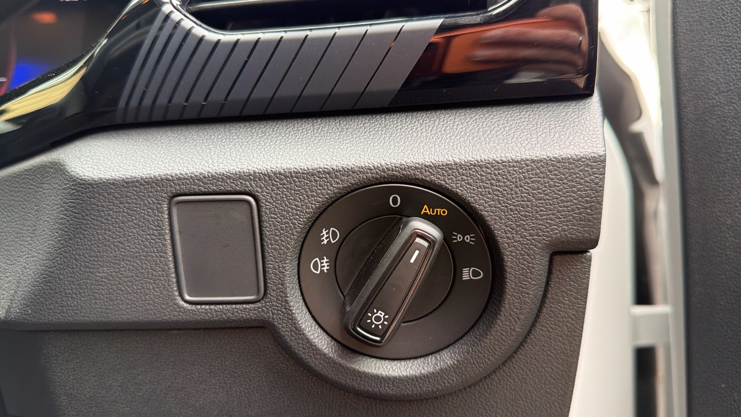 Used Volkswagen T-Cross 2023 for sale - 77917143: Photo 25