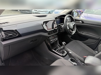 Used Volkswagen T-Cross 2023 for sale - 77917143: Photo