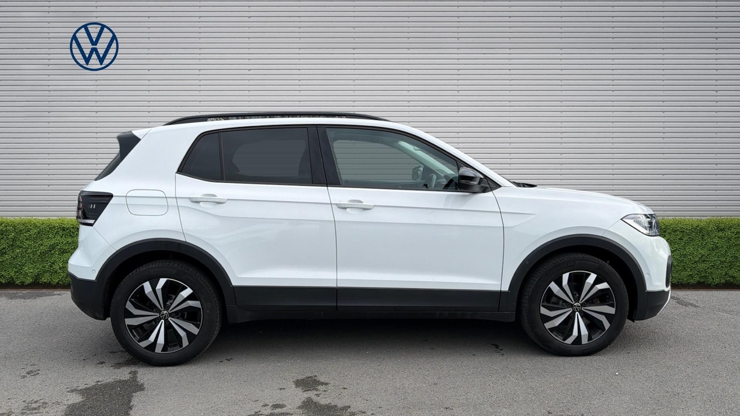 Used Volkswagen T-Cross 2023 for sale - 77917143: Photo 4