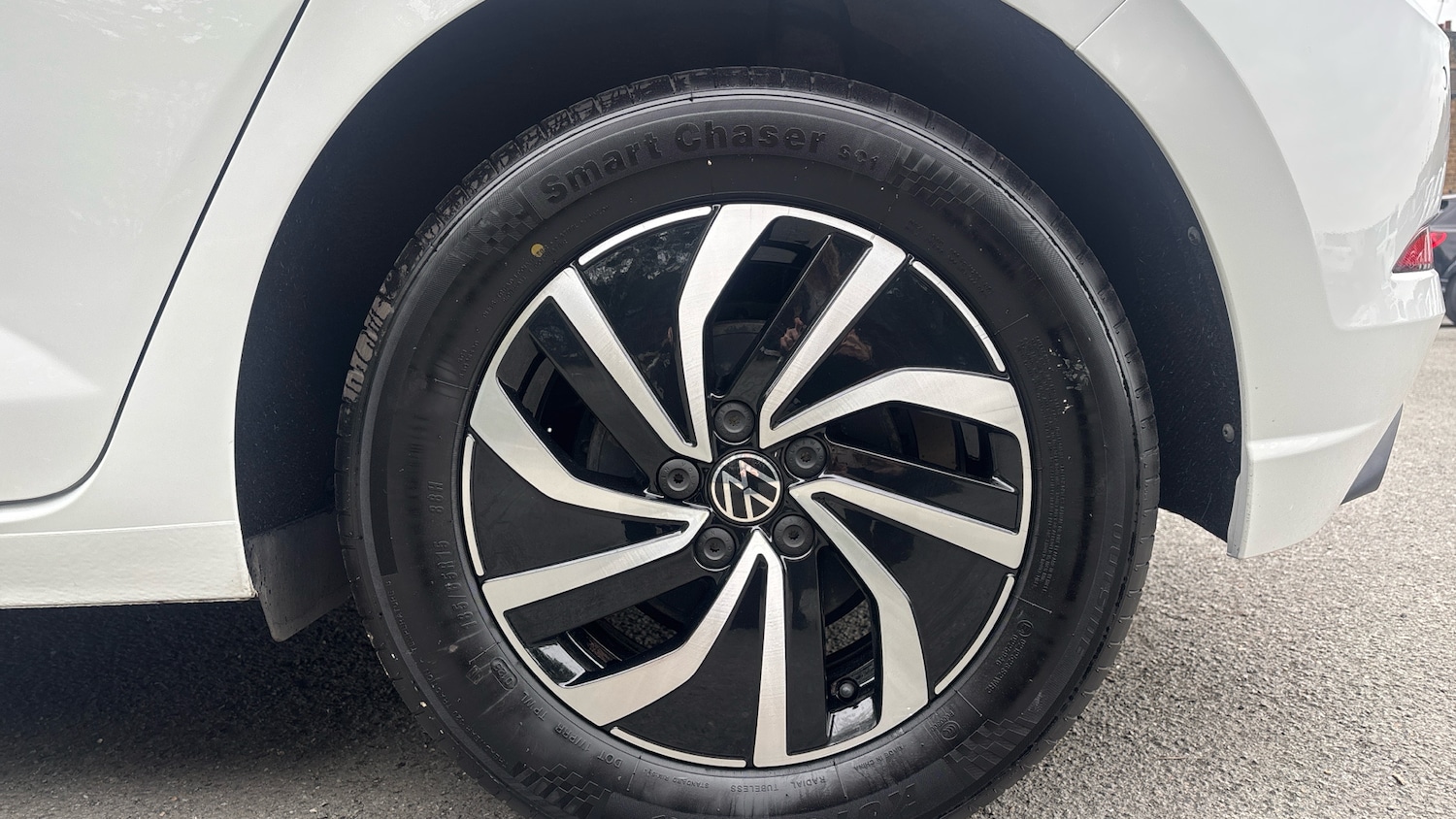 Used Volkswagen Polo 2023 for sale - 76312615: Photo 5