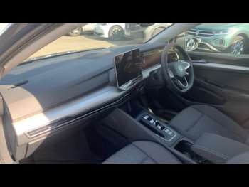 Used Volkswagen Golf 2025 for sale - 75064121: Photo