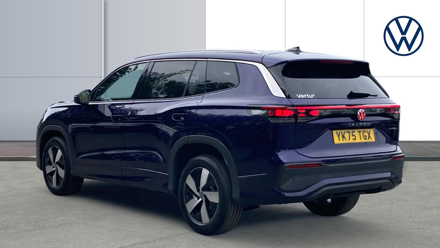 Used Volkswagen Touran 2025 for sale - 76762334: Photo 3