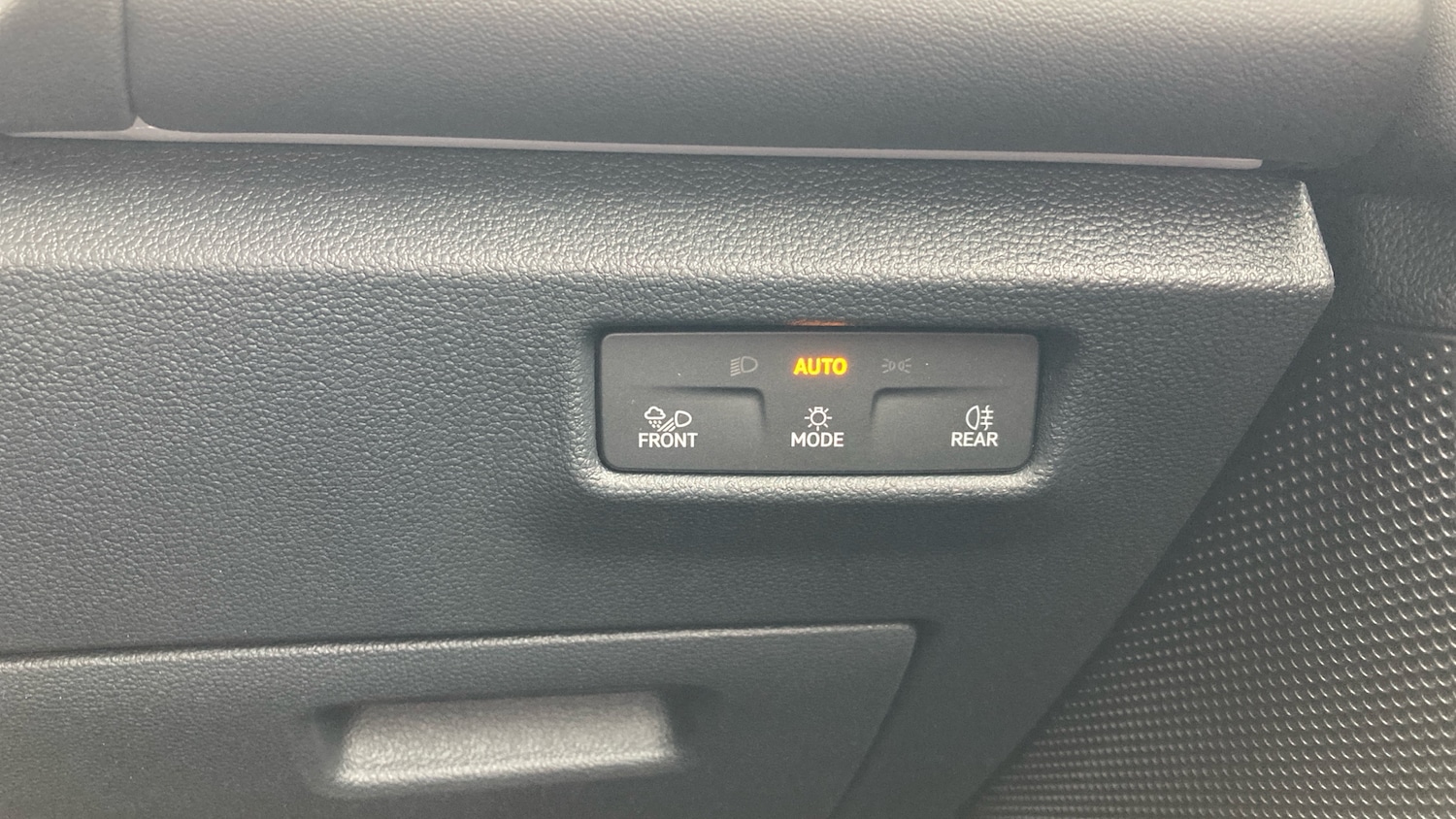 Used Volkswagen Touran 2025 for sale - 76762334: Photo 34