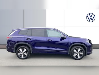 Used Volkswagen Touran 2025 for sale - 76762334: Photo