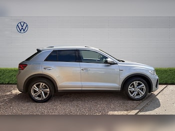 Used Volkswagen T-Roc 2025 for sale - 79477958: Photo