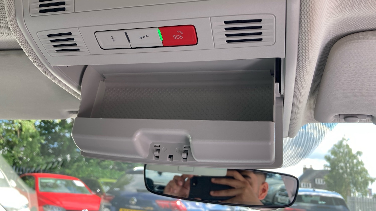 Vehicle 29