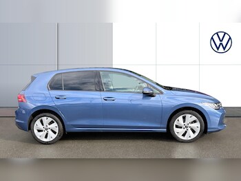 Used Volkswagen Golf 2024 for sale - 75972770: Photo