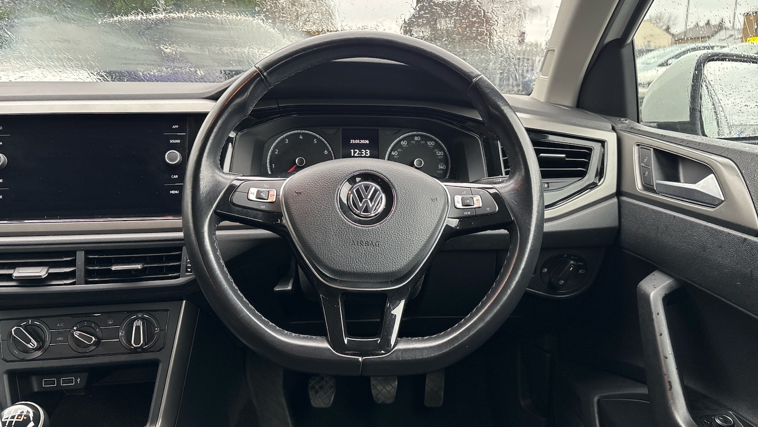 Used Volkswagen Polo 2018 for sale - 77377948: Photo 10