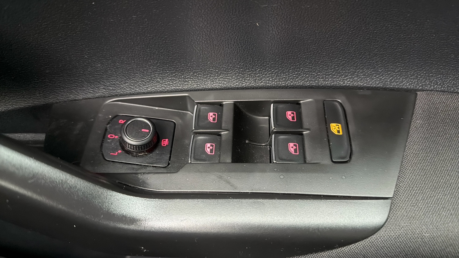 Used Volkswagen Polo 2019 for sale - 77385025: Photo 19