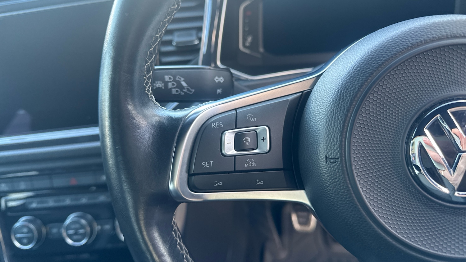 Used Volkswagen T-Roc 2018 for sale - 77543493: Photo 17