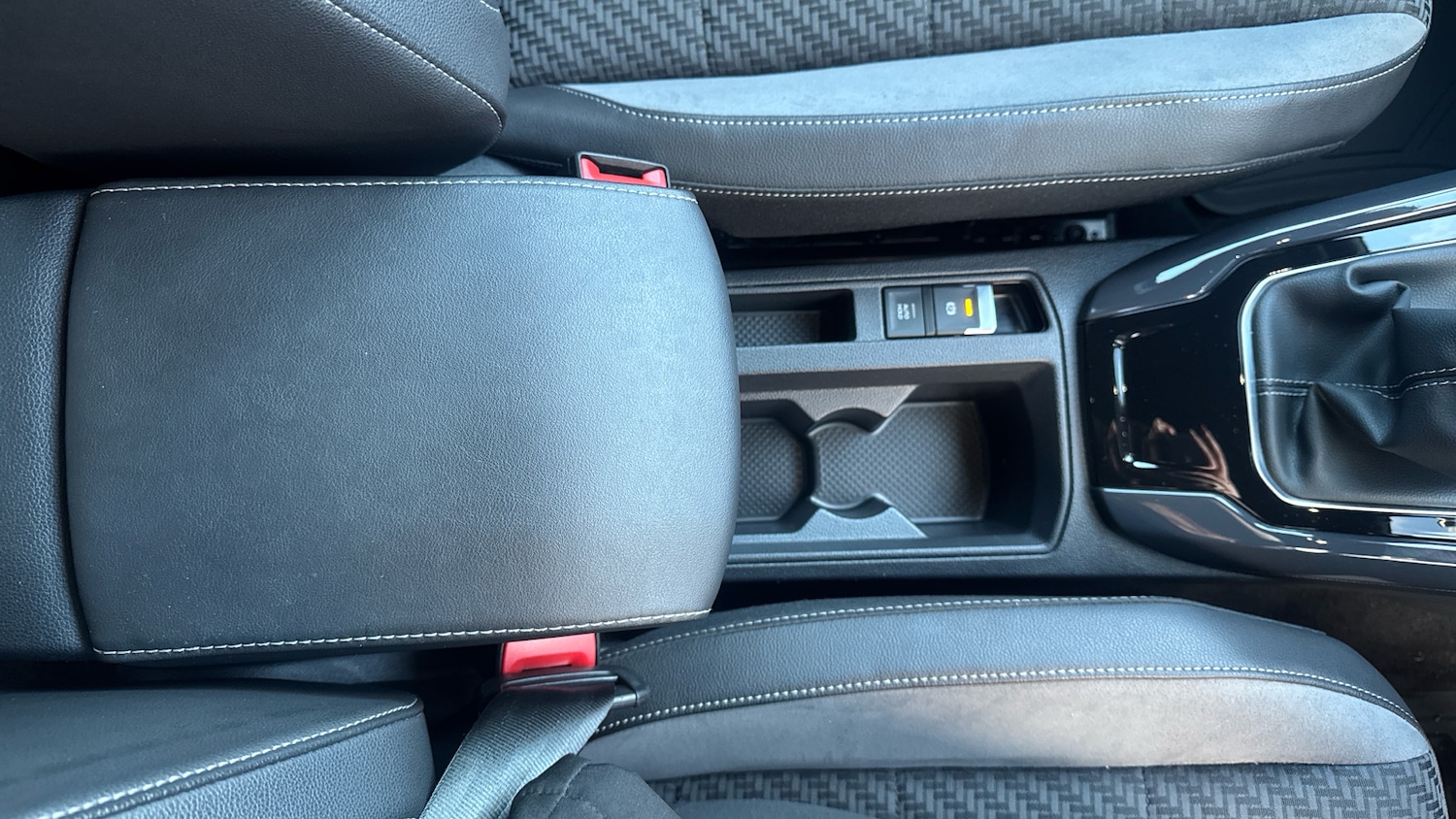 Used Volkswagen T-Roc 2018 for sale - 77543493: Photo 26