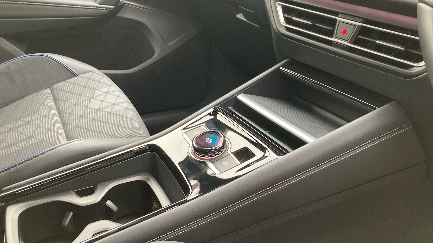 Used Volkswagen Tiguan 2024 for sale - 77545671: Photo 14