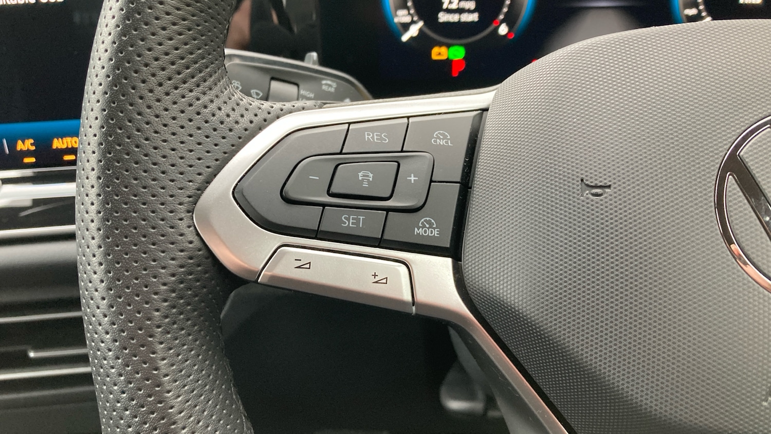 Used Volkswagen Tiguan 2024 for sale - 77545671: Photo 17