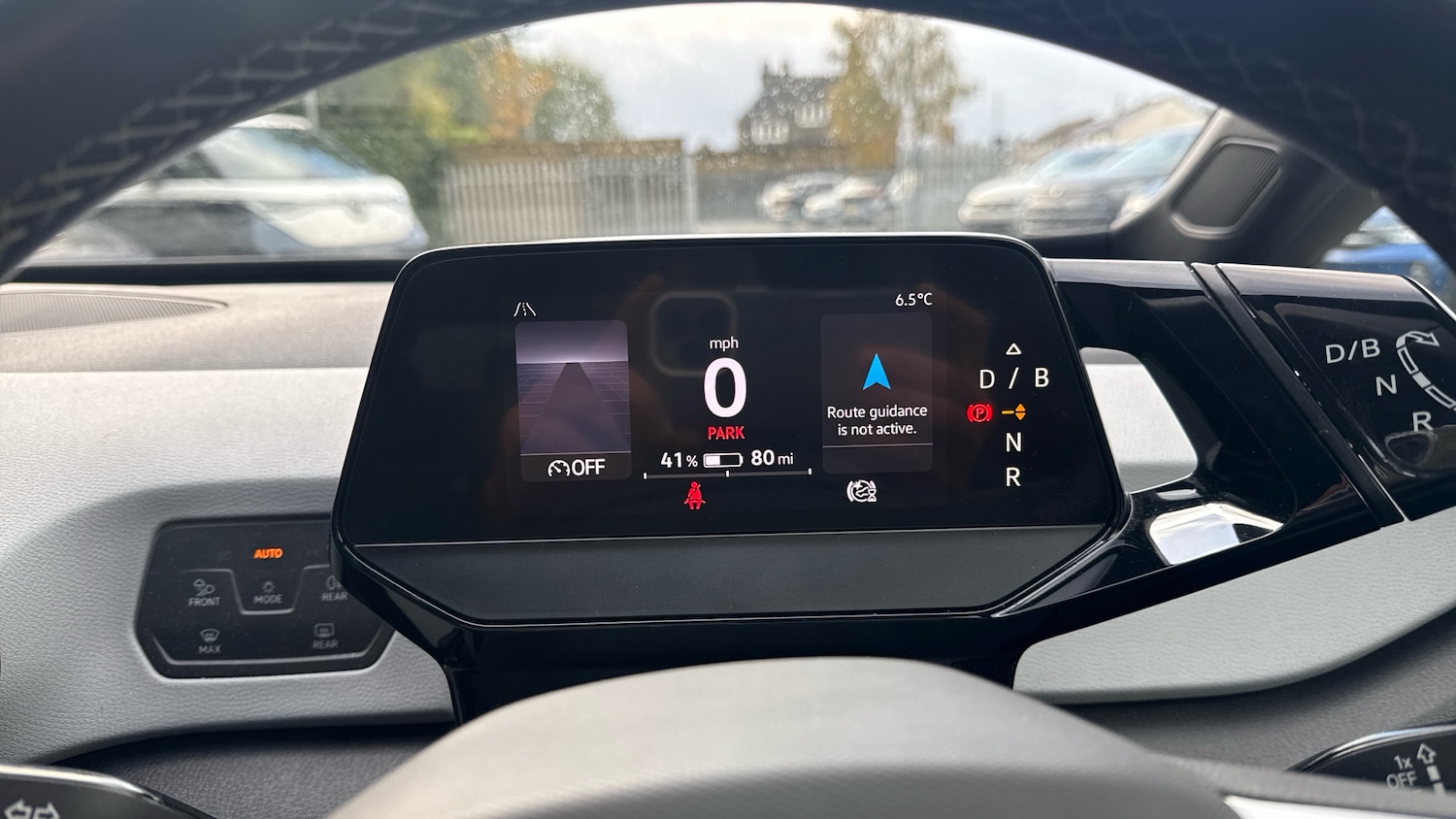 Used Volkswagen ID.3 2023 for sale - 76792919: Photo 11