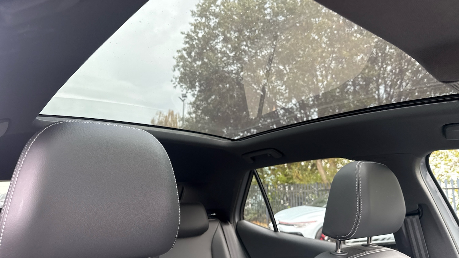 Used Volkswagen ID.3 2023 for sale - 76792919: Photo 28