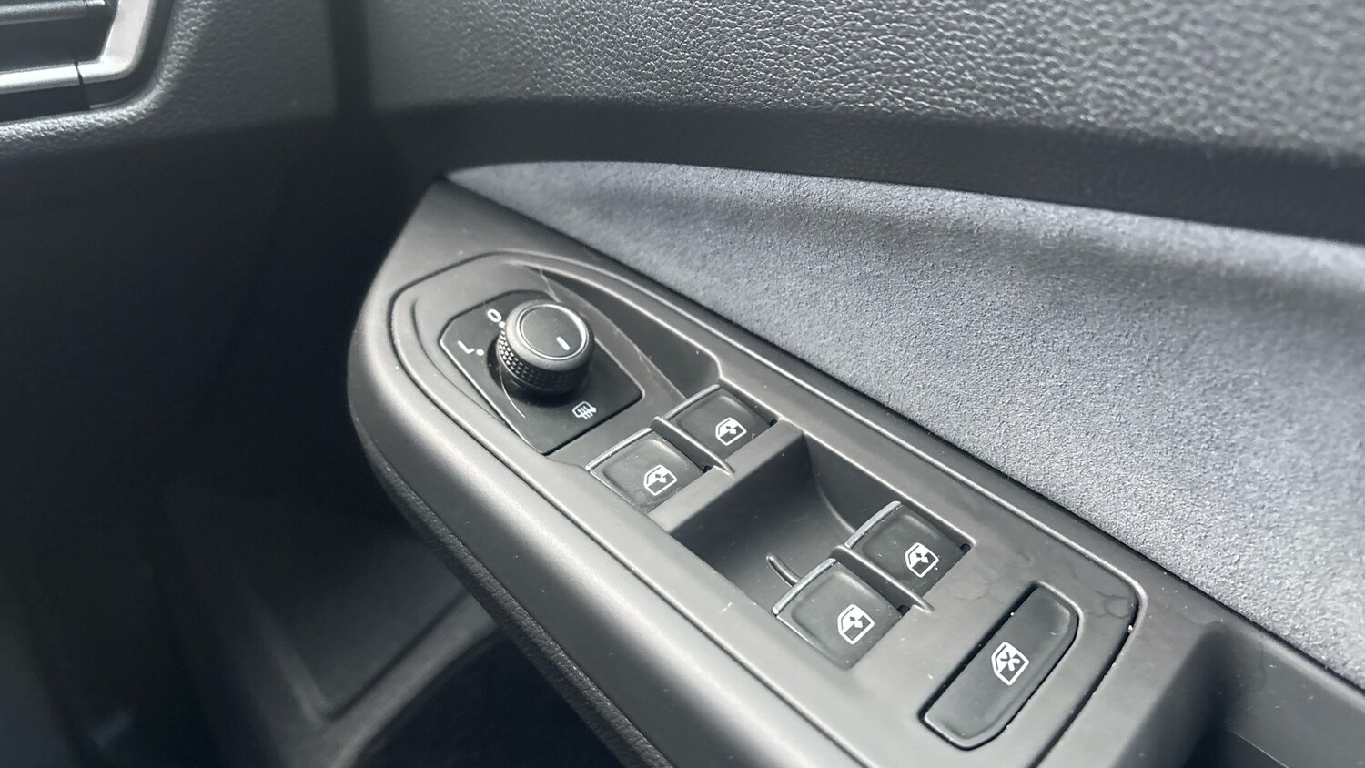 Used Volkswagen Golf 2024 for sale - 77915857: Photo 28