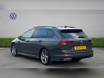 Used Volkswagen Golf 2024 for sale - 77915857: Photo