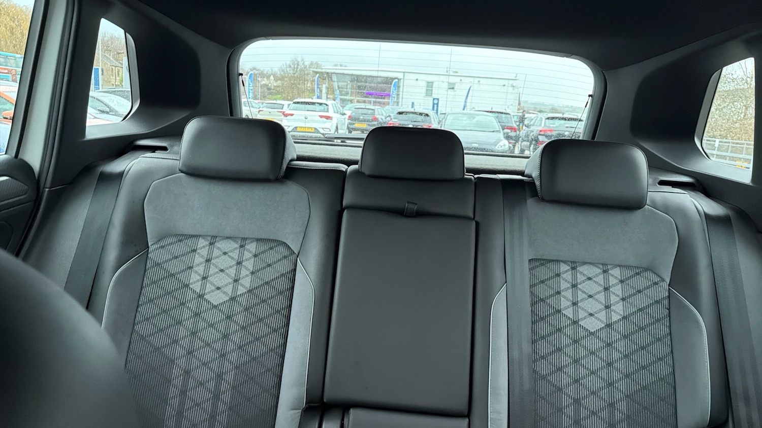 Used Volkswagen Tiguan 2023 for sale - 77248563: Photo 16