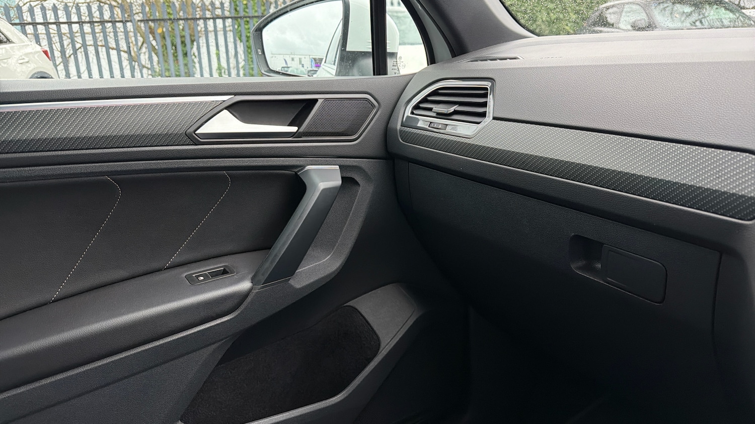 Used Volkswagen Tiguan 2023 for sale - 77248563: Photo 40