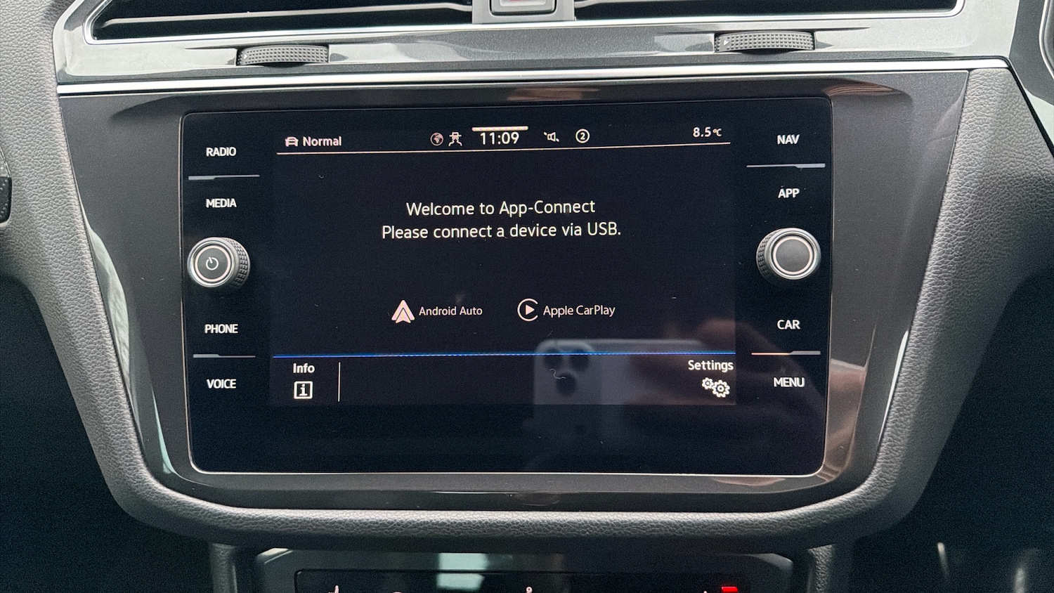 Used Volkswagen Tiguan 2023 for sale - 77248563: Photo 43