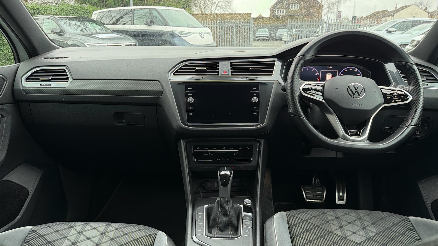 Used Volkswagen Tiguan 2023 for sale - 77248563: Photo 9