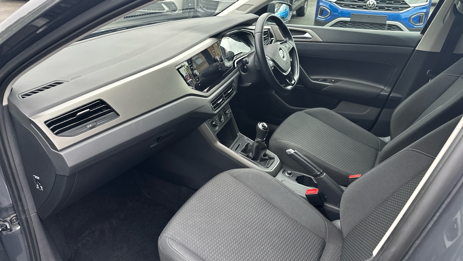 Used Volkswagen Polo 2021 for sale - 76734956: Photo 2