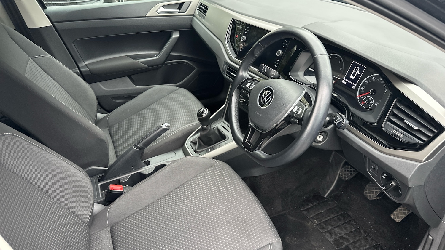 Used Volkswagen Polo 2021 for sale - 76734956: Photo 6