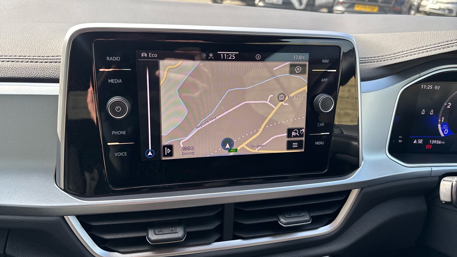 Used Volkswagen T-Roc 2023 for sale - 78144822: Photo 30