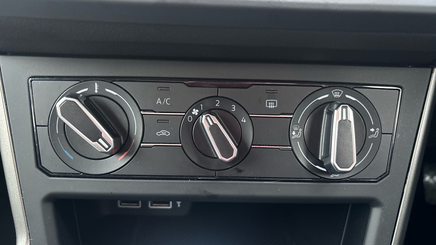 Used Volkswagen Polo 2019 for sale - 78064360: Photo 30